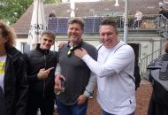 Drachenbootrennen, in der Mitte: Steuermann Jan Frauendorf